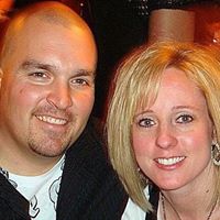 Stephanie Groves Photo 13