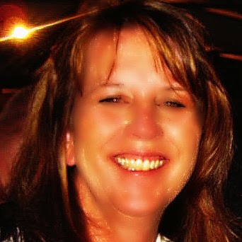 Debbie Mackey Photo 31