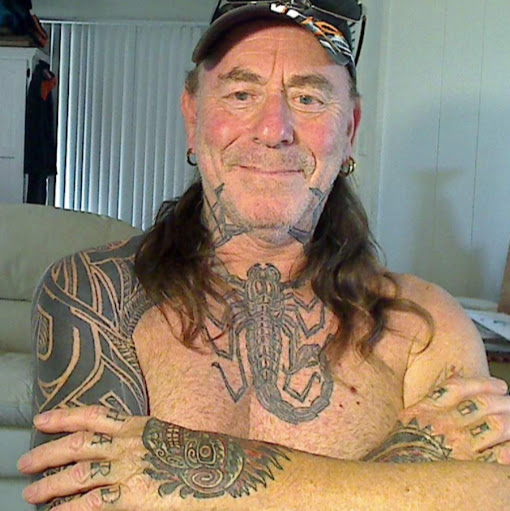 Julian Simmons Photo 11