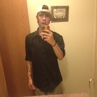 Thomas Winstead Photo 25