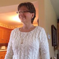 Carole Winters Photo 17