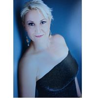 Rachel Holley Photo 39