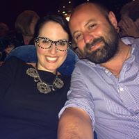 Julie Costanzo Photo 10