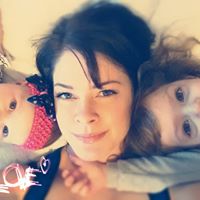 Julia Sadler Photo 13