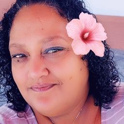 Grisel Nieves Photo 5