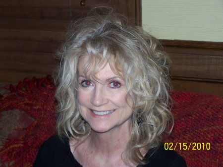 Caroline Phillips Photo 33