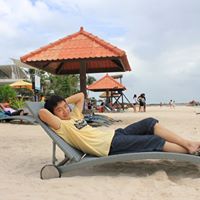 Raymond Zhang Photo 16