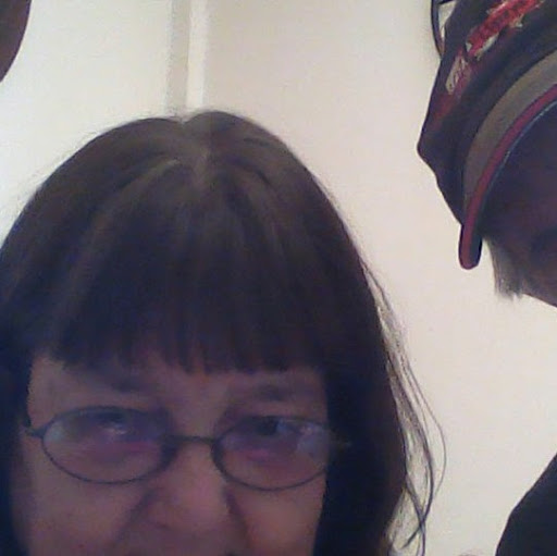 Patricia Lyons Photo 23