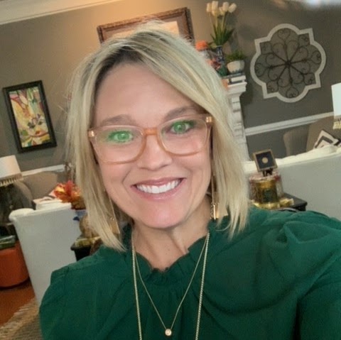 Robin Goad Photo 14 Robin Goad Photo 14