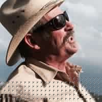 Johnny Erickson Photo 34