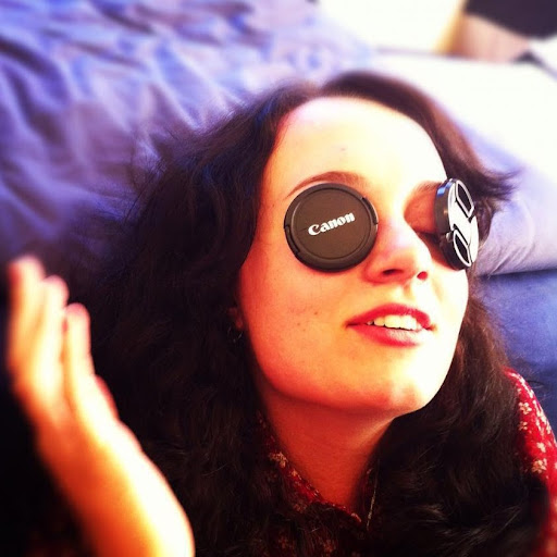 Julia Sharp Photo 13