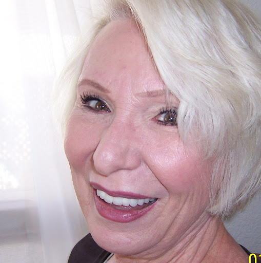 Susan Hatfield Photo 32