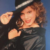 Dawn Carpenter Photo 36
