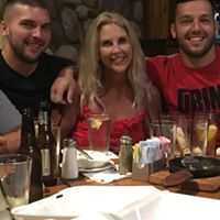 Ruth Vaughan Photo 21