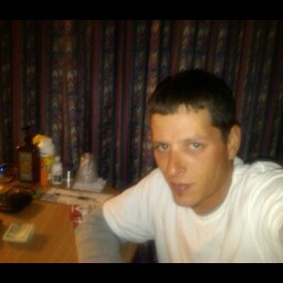 Jeremy Middleton Photo 31