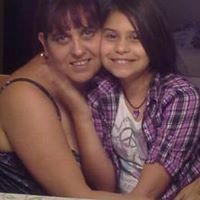 Elizabeth Lemus Photo 19