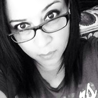 Debbie Reyes Photo 20