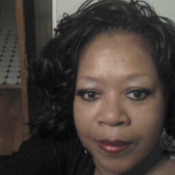 Tracey Booker Photo 8