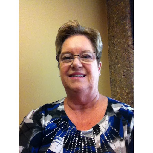 Linda Daniel Photo 29