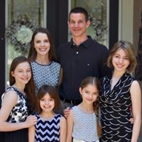 Nicole Myers Photo 12