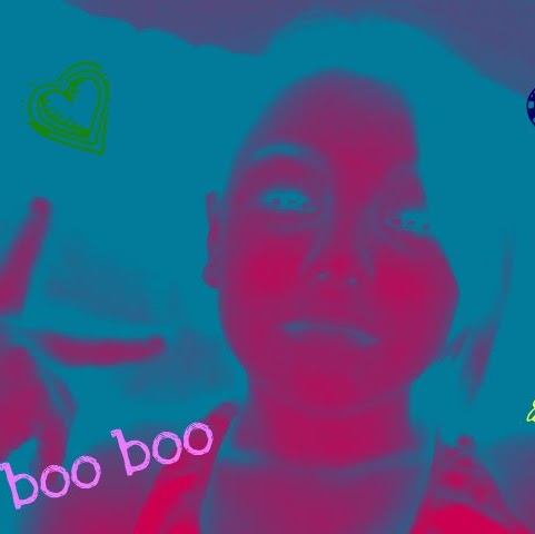 Jessica Simons Photo 13