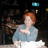 Donna Valente Photo 32