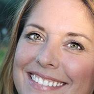 Caroline Sinclair Photo 20