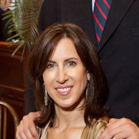 Julie Browne Photo 15