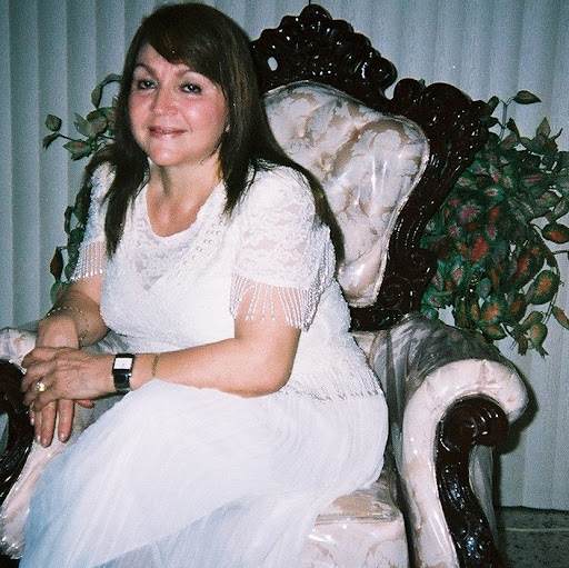 Mary Morales Photo 9