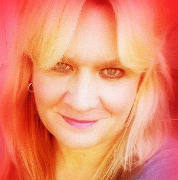 Pamela Woods Photo 20