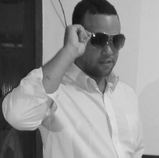 Elvis Garcia Photo 17