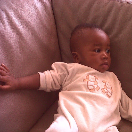 Sarah Gomez Photo 36