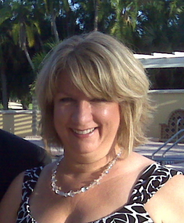 Lisa Marks Photo 15