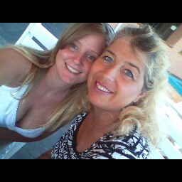 Stephanie Wiggins Photo 29