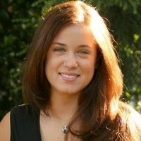 Sarah Fogle Photo 9