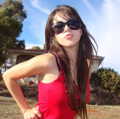 Roberta Henderson Photo 14