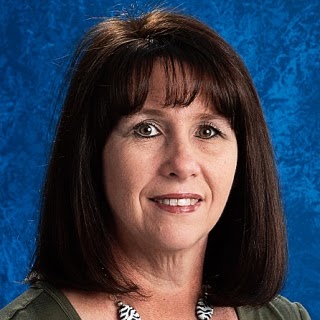 Tracy Howell Photo 37