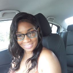 Michelle Blake Photo 15