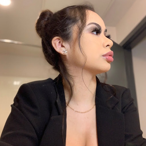 Sandra Almanza Photo 9
