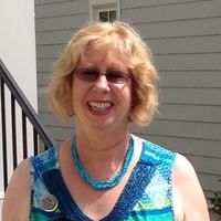 Beth Michaels Photo 28