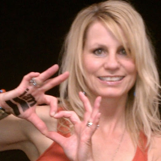 Lisa Voigt Photo 17