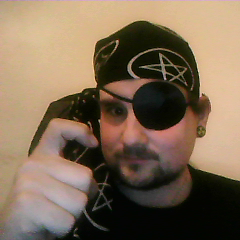 Daniel Raven Photo 15