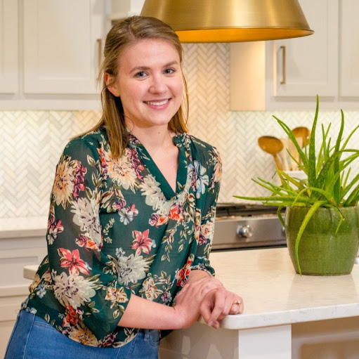 Abigail Sharp Photo 6