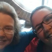 Jenny Vaughn Photo 22