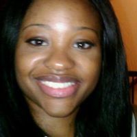 Kelli Glover Photo 7