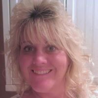 Julie Miner Photo 16