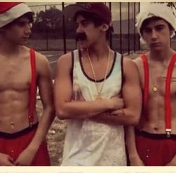 Robyn Brooks Photo 18