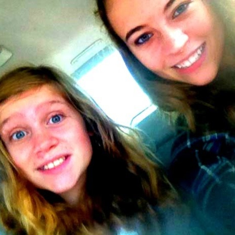Carly Schultz Photo 10
