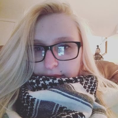 Amber Anderson Photo 10