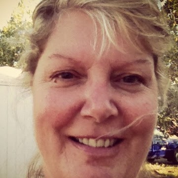 Laura Burger Photo 11